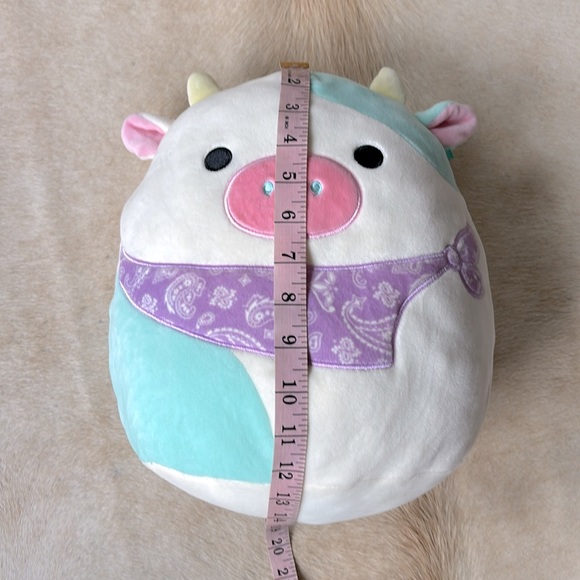 SQUISHMALLOWS 12” Belana COW White & Blue with Purple Bandana - Picture 6 of 7